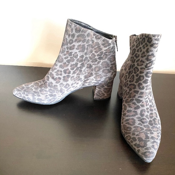 NWOT Cordani “Queenie” Gray Ankle Boot - Picture 5 of 9